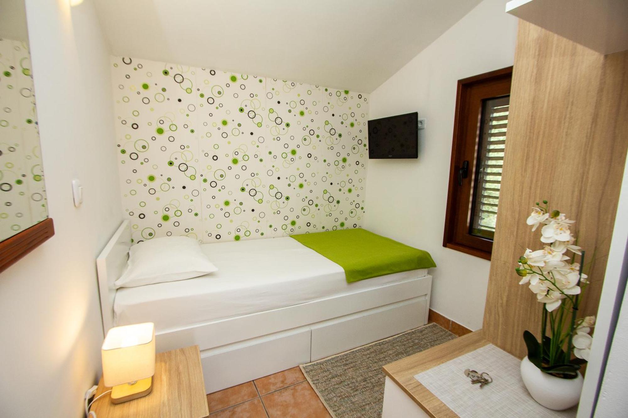 Guest House Jedro Petrovac na moru Exterior foto