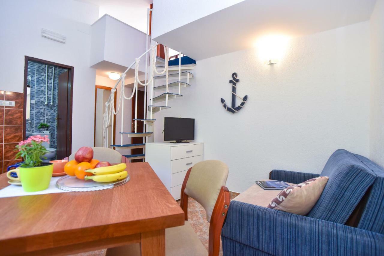 Guest House Jedro Petrovac na moru Exterior foto