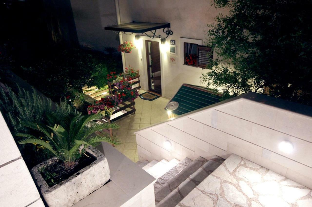 Guest House Jedro Petrovac na moru Exterior foto